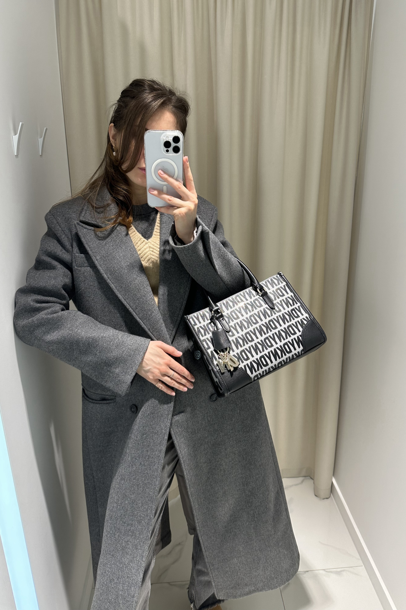 DKNY | сумка-тоут Perri Soho Logo Small Black  || DKNY | сумка-тоут Perri Soho Logo Small Black 