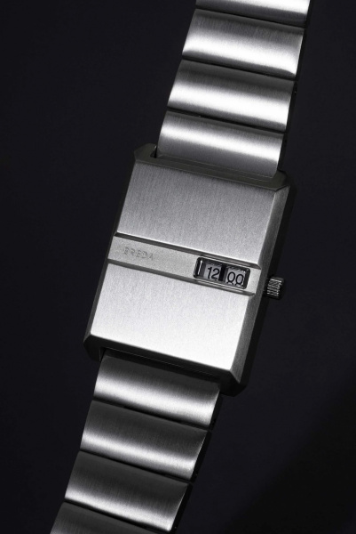 Breda | часы Pulse Silver 1750B