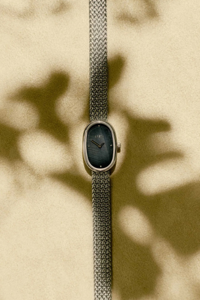 Breda | часы Jane Tethered Small Silver/Midnight 1757B