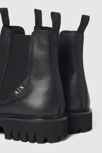 Armani Exchange | шкіряні челсі   XUM009 XV617 00002