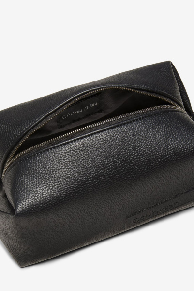 Calvin Klein | несессер
