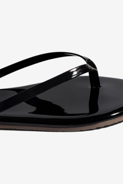 TKEES | в'єтнамки Lily Glosses Licorice