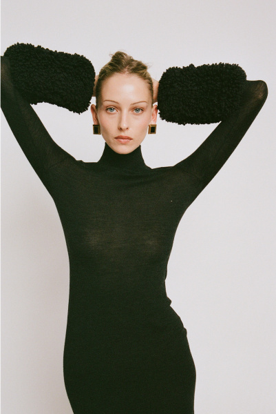 Heaven Mayhem | сережки Plaza Gold Black Velvet HMSP-01023-0401N