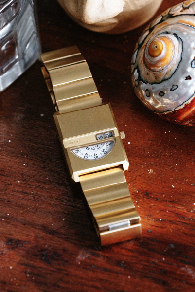 Breda | часы Pulse Tandem Gold 1747A