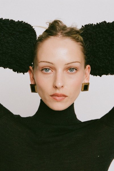 Heaven Mayhem | сережки Plaza Gold Black Velvet HMSP-01023-0401N