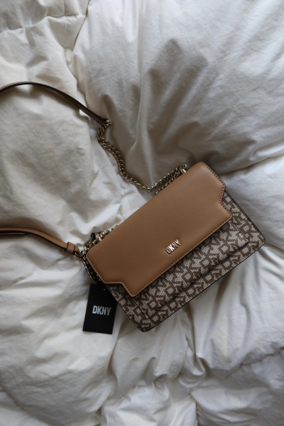 DKNY | сумка Millie Flap Leather Shoulder Chino/Cashew