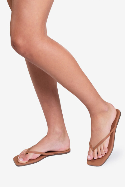 TKEES | вьетнамки Square Toe Lily Au Naturale